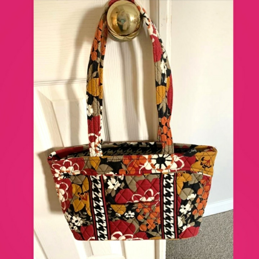 Vera Bradley Shoulder Bag - great condition